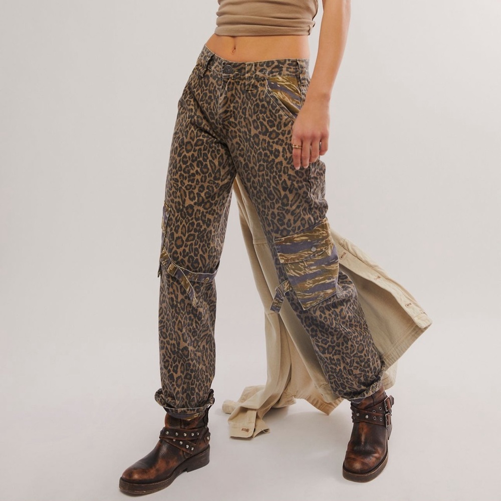 OneTeaspoon Animal Camo Luna Utility Pants NWT